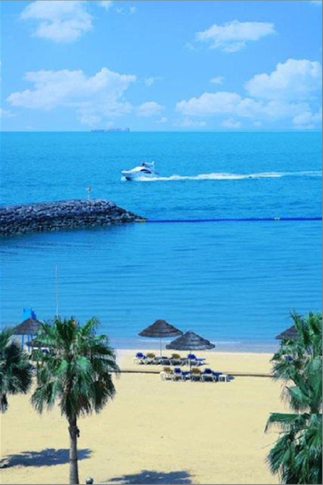 Marina Hotel Kuwait Salmiya Exteriör bild